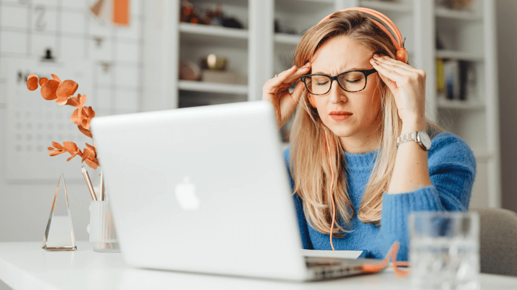 Remote Work Burnout: Symptoms, Causes and&nbsp;Prevention